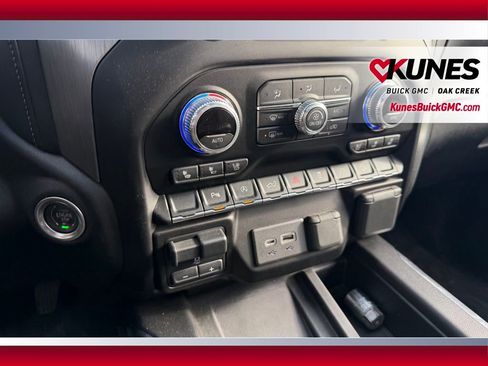Used 2021 GMC Sierra 1500 Denali image 17