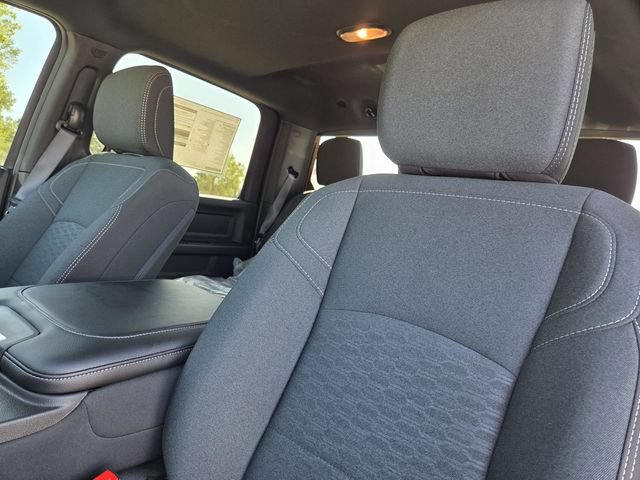 New 2026 RAM 3500 Tradesman AWD/4WD image 24