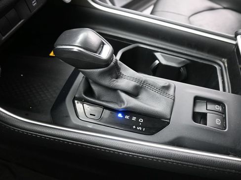 Used 2024 Toyota Grand Highlander AWD Hybrid image 16