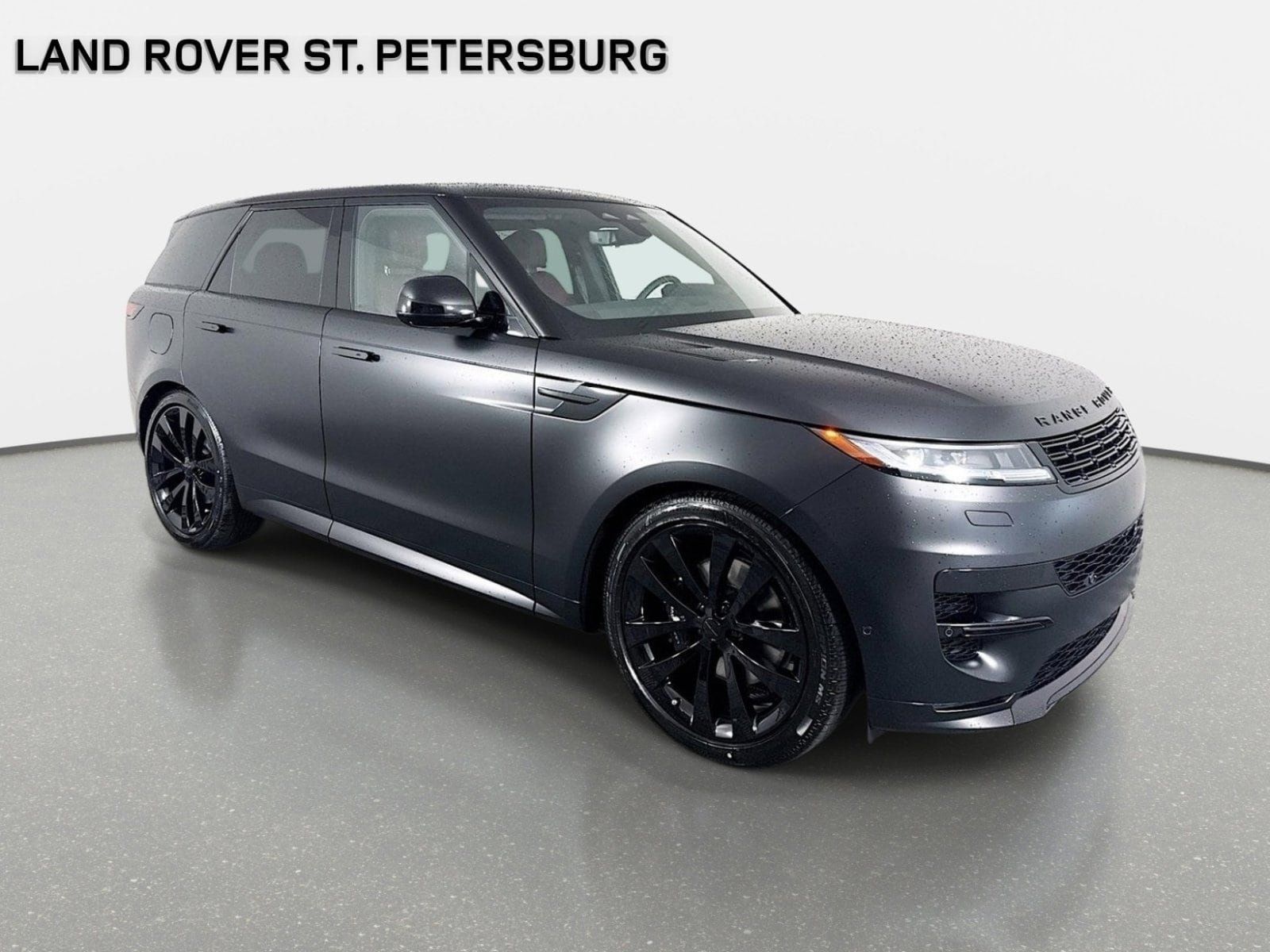 New 2026 Land Rover Range Rover Sport Dynamic SE AWD/4WD image 3