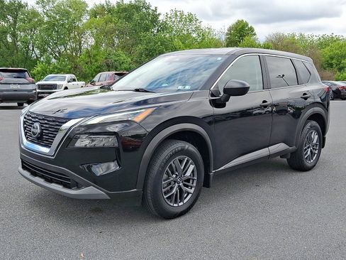 Certified 2023 Nissan Rogue S AWD/4WD image 3