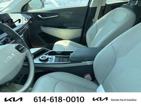 Certified 2023 Kia EV6 Wind w/ Wind Technology Package AWD/4WD image 9