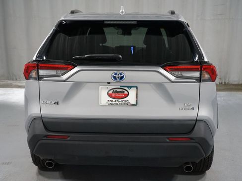 Certified 2024 Toyota RAV4 LE AWD/4WD image 7