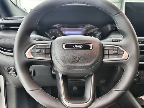 New 2026 Jeep Compass Latitude AWD/4WD image 21
