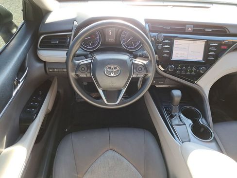 Used 2019 Toyota Camry LE w/ Phone Cable & Charge Package image 11