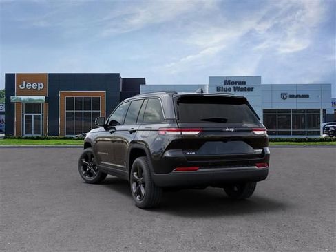 New 2026 Jeep Grand Cherokee Limited w/ Limited Altitude Package image 3