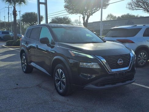 Used 2023 Nissan Rogue SV image 21