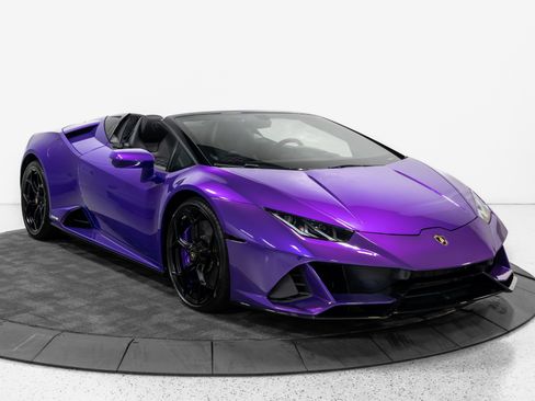 Used 2020 Lamborghini Huracan EVO AWD/4WD image 12