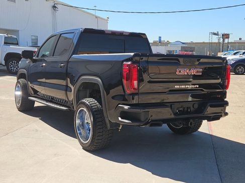 Used 2021 GMC Sierra 1500 AT4 w/ AT4 Premium Package image 8
