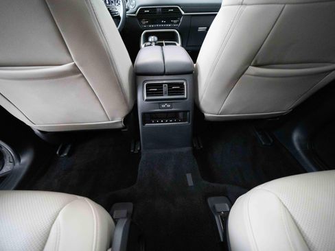 Used 2024 MAZDA CX-90 Plug-In Hybrid w/ Preferred AWD/4WD image 22