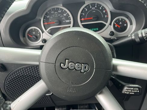 Used 2010 Jeep Wrangler Sahara w/ Dual Top Group image 10