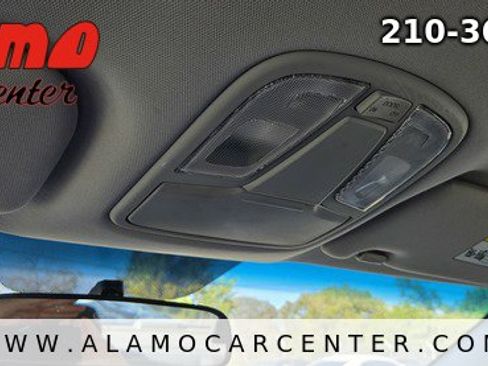 Used 2012 Kia Optima Hybrid image 40