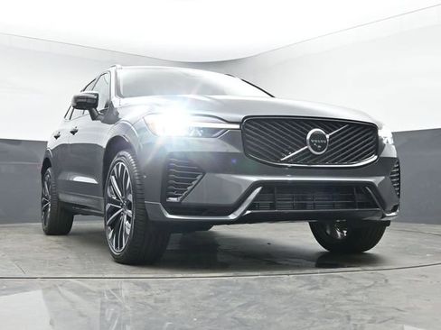 New 2026 Volvo XC60 T8 Ultra w/ Protection Package Premier AWD/4WD image 40