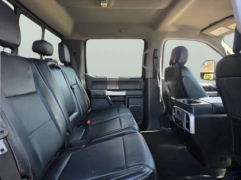 Used 2019 Ford F250 Lariat w/ Chrome Package AWD/4WD image 32