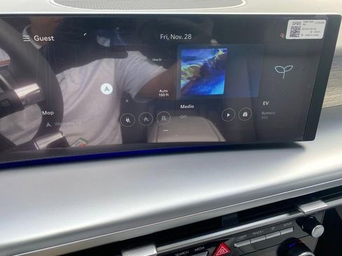 New 2026 Hyundai Ioniq 9 SEL image 16