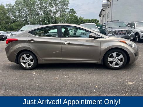 Used 2013 Hyundai Elantra GLS FWD image 8