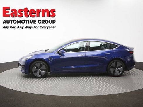Used 2018 Tesla Model 3 Mid Range RWD image 54