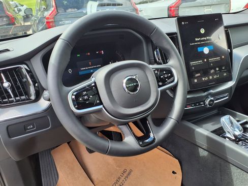 New 2026 Volvo XC60 B5 Ultra w/ Protection Package Premier AWD/4WD image 5