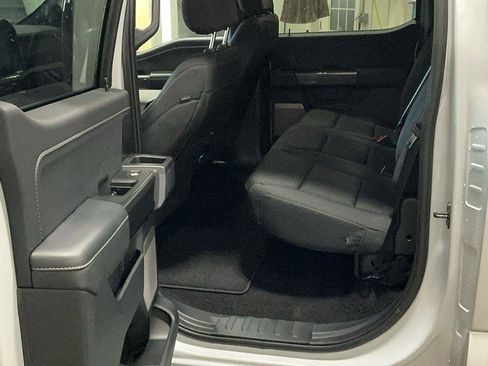 Certified 2022 Ford F150 XLT w/ Equipment Group 302A High image 8