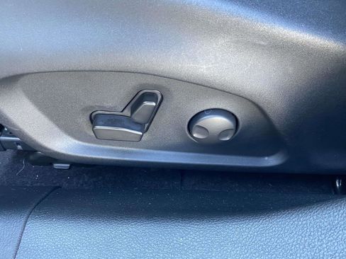 Certified 2024 Jeep Compass Limited w/ Elite Group image 33