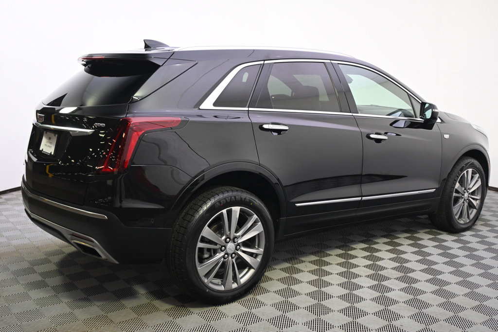 Used 2024 Cadillac XT5 Premium Luxury w/ Platinum Package AWD/4WD image 7