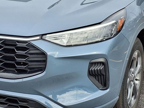 Used 2023 Ford Escape ST-Line image 9