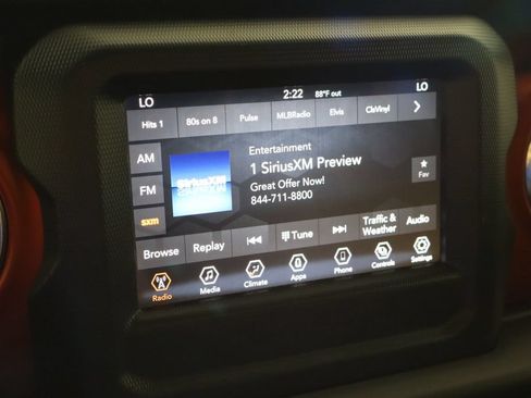 Used 2021 Jeep Wrangler Unlimited Rubicon AWD/4WD image 25
