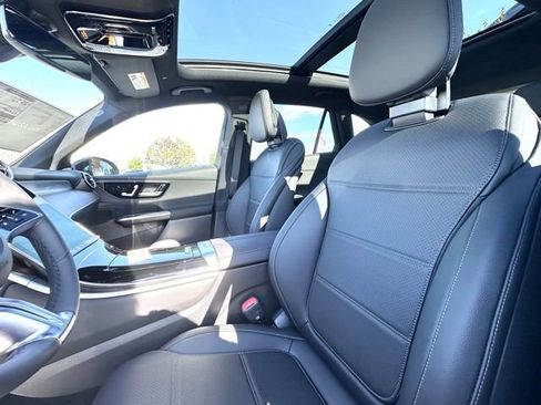 Used 2026 Mercedes-Benz GLC 300 GLC 300 image 17