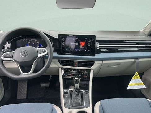 New 2026 Volkswagen Jetta SE image 21