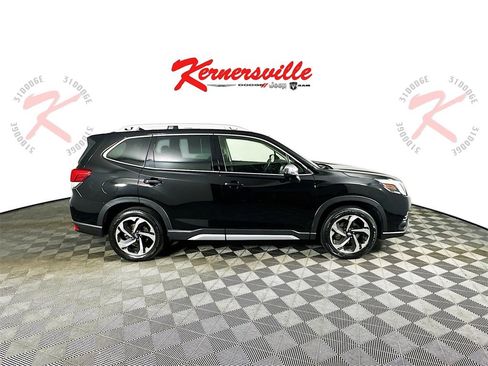 Used 2022 Subaru Forester Touring w/ Popular Package #2 image 8