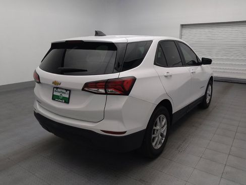 Used 2024 Chevrolet Equinox LS FWD image 9