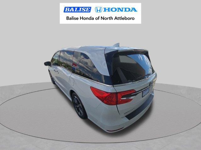 Used 2024 Honda Odyssey Elite image 4