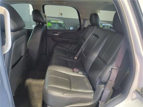 Used 2013 GMC Yukon SLT image 17