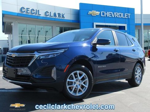Certified 2022 Chevrolet Equinox LT image 1