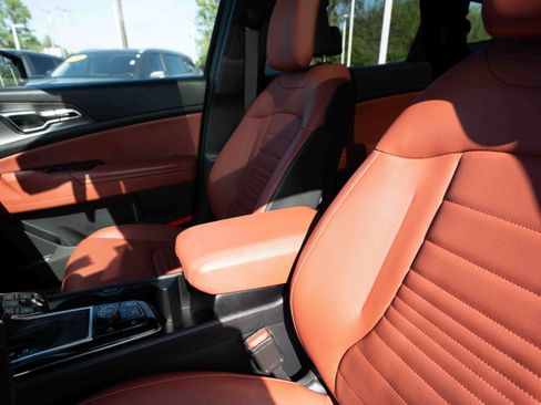 Used 2024 Kia Sportage SX AWD/4WD image 10