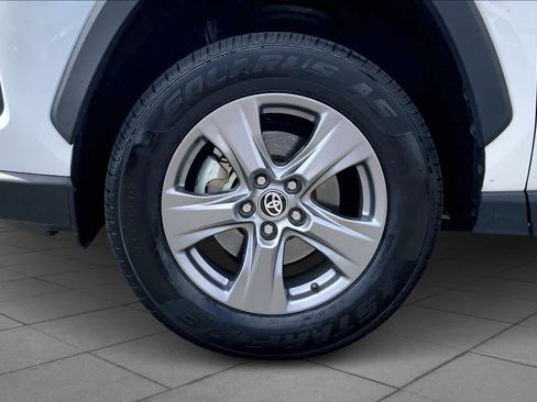 Used 2024 Toyota RAV4 XLE image 11