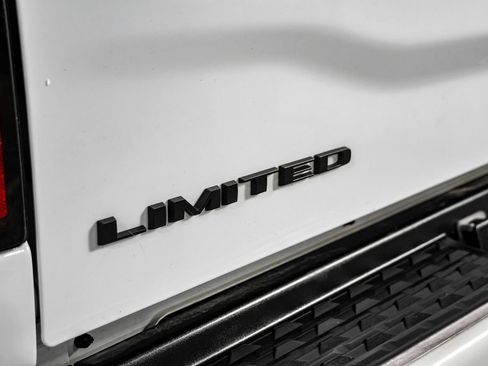 Used 2023 RAM 2500 Limited AWD/4WD image 48