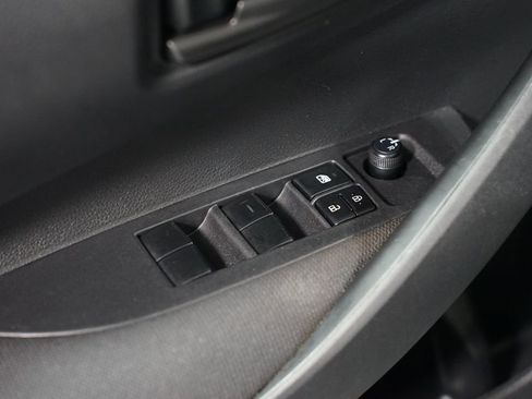 Certified 2023 Toyota Corolla LE image 28