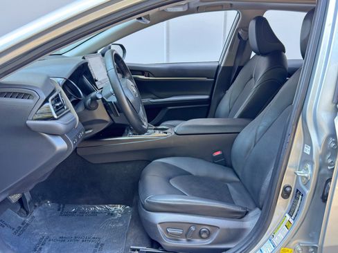 Used 2021 Toyota Camry XSE w/ Blackout Package (TMS) AWD/4WD image 16