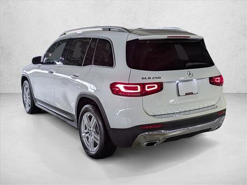 Certified 2022 Mercedes-Benz GLB 250 image 10