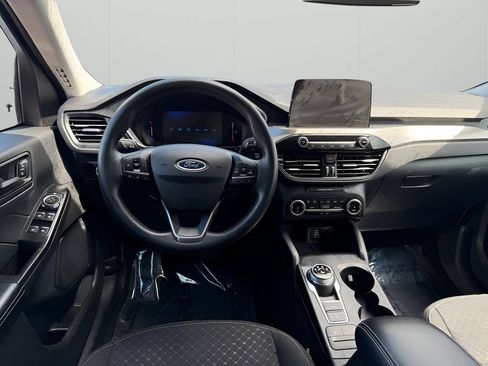 Used 2025 Ford Escape Active AWD/4WD image 22