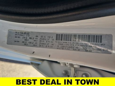 Used 2020 RAM 1500 Tradesman AWD/4WD image 40