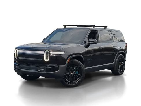 Used 2026 Rivian R1S Premium AWD/4WD image 1