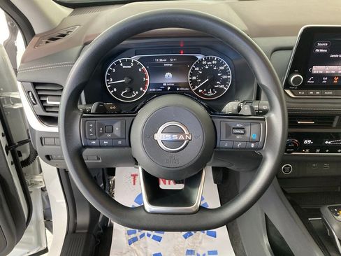 Used 2023 Nissan Rogue SV AWD/4WD image 10