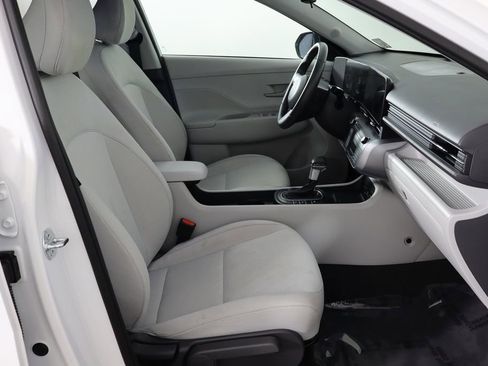 Used 2026 Hyundai Kona SEL Sport FWD image 18