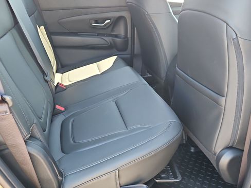 Certified 2026 Hyundai Santa Cruz SEL FWD image 24