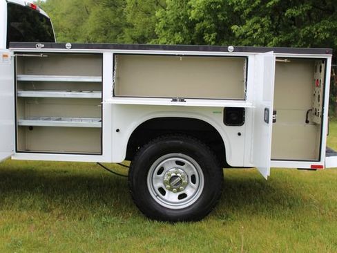 Used 2020 Ford F350 XL w/ Power Equipment Group image 5