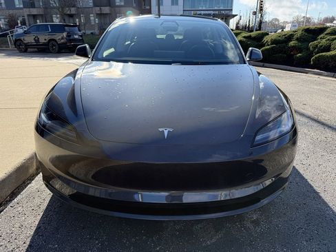 Used 2025 Tesla Model 3 Long Range image 13