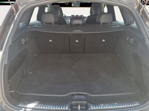 Used 2023 Mercedes-Benz GLC 300 4MATIC image 28