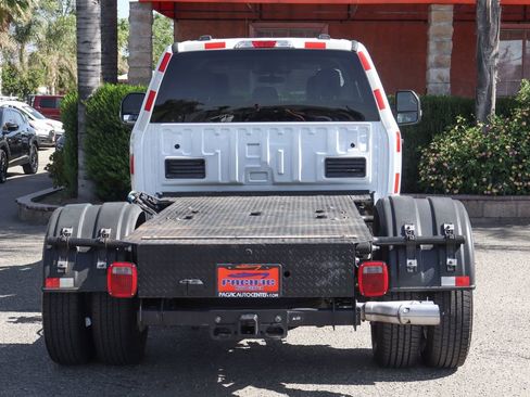 Used 2024 Ford F350 XLT AWD/4WD image 7